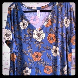LuLaRoe Tops - NWT LuLaRoe Christy T LuLaRoe Tops - NWT LuLaRoe Christy T